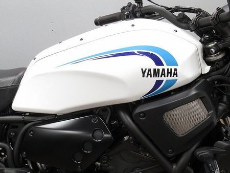 ヤマハ XSR700 XSR700 パフォーマンスダンパー装備 ☆★グリップヒーター・サドルバッグ・ETC2.0 19