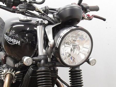 トライアンフ STREET TWIN ストリートツイン FOXレーシングリアサス装備 ☆★純正オプション多数!★☆ 16