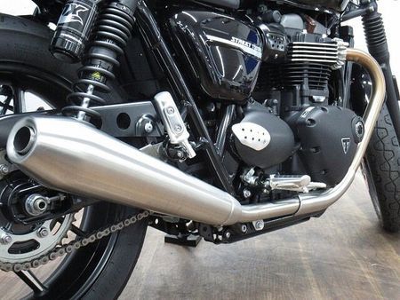 トライアンフ STREET TWIN ストリートツイン FOXレーシングリアサス装備 ☆★純正オプション多数!★☆ 25