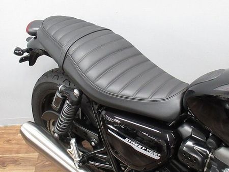 トライアンフ STREET TWIN ストリートツイン FOXレーシングリアサス装備 ☆★純正オプション多数!★☆ 9