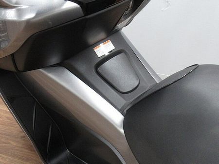 ホンダ フォルツァ Z フォルツァZ MF10型 オーディオパッケージ ☆★バックレスト・ロングスクリーン装備!★ 35