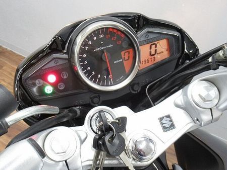 スズキ GSR250 GSR250 マルチバー・メットロック装備 ☆★扱いやすいネイキッドモデル!★☆ 12