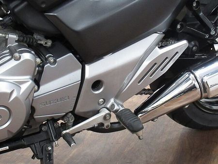 スズキ GSR250 GSR250 マルチバー・メットロック装備 ☆★扱いやすいネイキッドモデル!★☆ 39