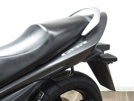 スズキ GSR250 GSR250 マルチバー・メットロック装備 ☆★扱いやすいネイキッドモデル!★☆ 40