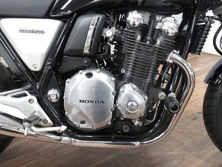 ホンダ CB1100 RS CB1100RS エンジンスライダー付き ☆★希少絶版車!走行少なめ★☆ 20