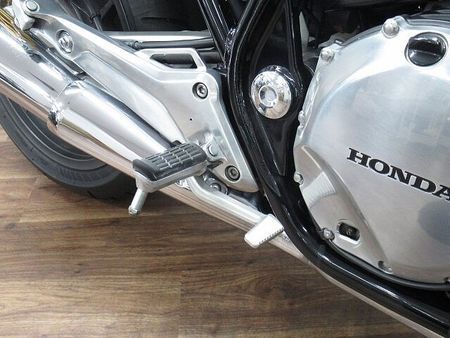 ホンダ CB1100 RS CB1100RS エンジンスライダー付き ☆★希少絶版車!走行少なめ★☆ 22