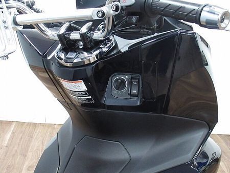 ホンダ PCX125 PCX125 JK05型 ハンドルブレース付き ☆★アイドリングストップ・TYPE-C電源 18