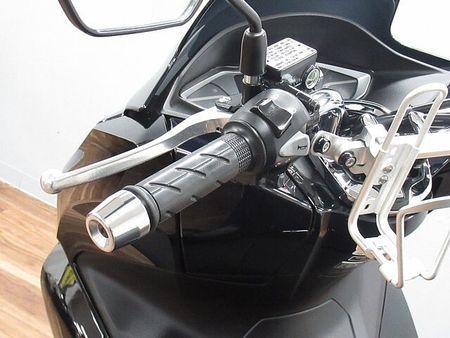 ホンダ PCX125 PCX125 JK05型 ハンドルブレース付き ☆★アイドリングストップ・TYPE-C電源 30