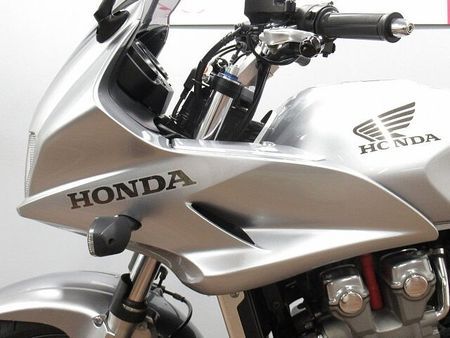 ホンダ CB1300スーパーボルドール CB1300スーパーボルドール TSRマフラー装備 ☆★純正オプションローシート・フェンダ 36