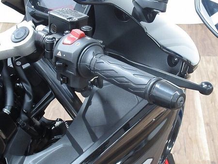 スズキ GSX-R125 GSX-R125 リアフェンダーレス ☆★便利なヘルメットホルダー付き!★☆ 18