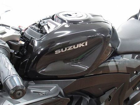 スズキ GSX-R125 GSX-R125 リアフェンダーレス ☆★便利なヘルメットホルダー付き!★☆ 38