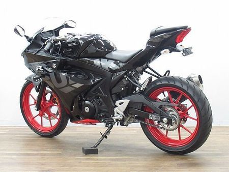 スズキ GSX-R125 GSX-R125 リアフェンダーレス ☆★便利なヘルメットホルダー付き!★☆ 5