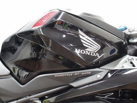 ホンダ CBR250RR (MC51) CBR250RR ABS スリッパークラッチ搭載 ☆★ヘルメットホルダー付き!★☆ 【マル 20