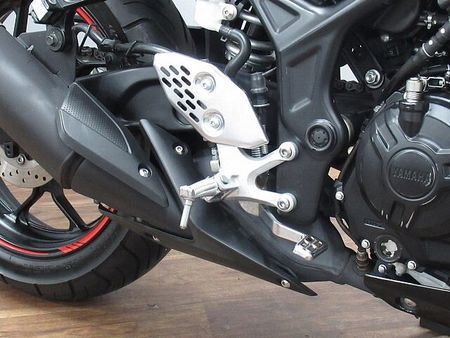 ヤマハ MT-25 MT-25 スクリーン・トップケース付き ☆★ヘルメットロック・アジャスタブルレバー装備! 25