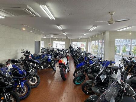 ヤマハ XMAX 250 上品さと躍動感を両立させたXMAXらしいスタイリング 21