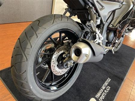 ヤマハ YZF-R125 Rシリーズのシルエットを受け継ぐ 6