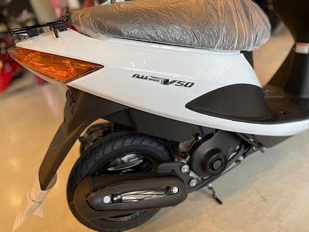 スズキ アドレス50 店頭現車無し、要取り寄せ車両。新車入荷在庫1台お早めに! 5