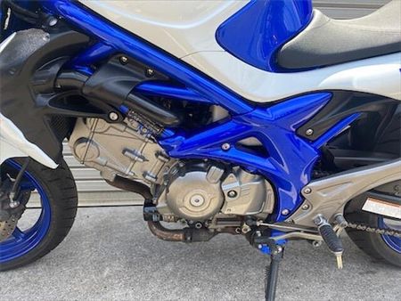 スズキ グラディウス650 支払総額47万円!車検2年付き!ガソリン満タン納車! 12