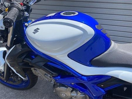 スズキ グラディウス650 支払総額47万円!車検2年付き!ガソリン満タン納車! 16