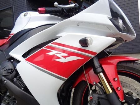 ヤマハ YZF-R1 車検2年付き価格!綺麗に仕上げた保証付きご連絡お待ちします!消耗品交換済み! 15