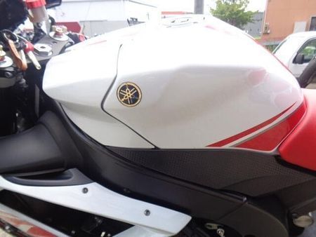 ヤマハ YZF-R1 車検2年付き価格!綺麗に仕上げた保証付きご連絡お待ちします!消耗品交換済み! 22