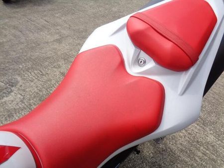 ヤマハ YZF-R1 車検2年付き価格!綺麗に仕上げた保証付きご連絡お待ちします!消耗品交換済み! 37
