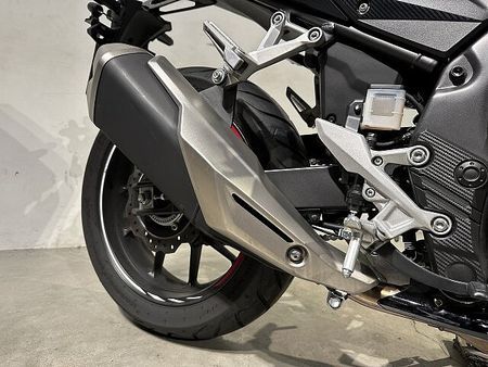 ホンダ CBR400R CBR400R 2022年モデル グリップヒーター デイトナ製ドラレコ 22