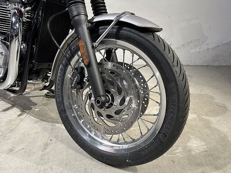 トライアンフ BONNEVILLE T120 ボンネビルT120 2025年モデル エルヴィスプレスリーリミテッドエディション 11