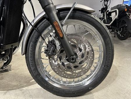 トライアンフ BONNEVILLE T120 ボンネビルT120 2025年モデル エルヴィスプレスリーリミテッドエディション 13