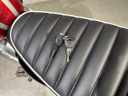 トライアンフ BONNEVILLE T120 ボンネビルT120 2025年モデル エルヴィスプレスリーリミテッドエディション 6