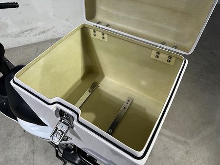 スズキ アドレスV50(2サイクル) アドレス50 2015年モデル リアボックス 28