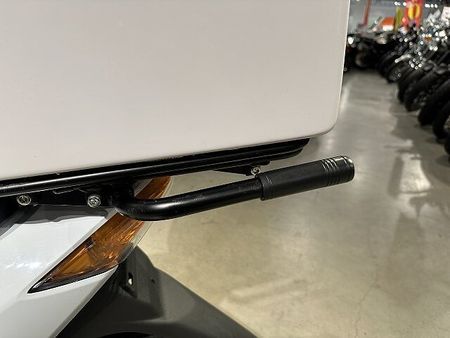 スズキ アドレスV50(2サイクル) アドレス50 2015年モデル リアボックス 30