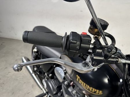 トライアンフ STREET TWIN ストリートツイン 2022年モデル ゴールドラインリミテッド 2WINツインショック 15