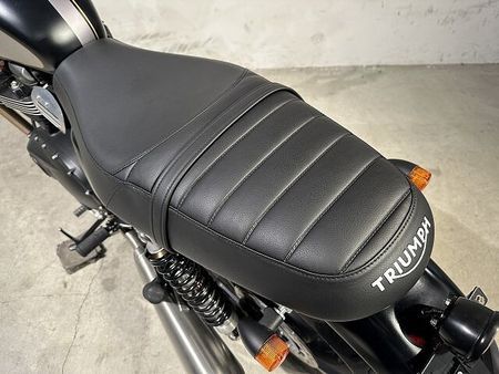 トライアンフ STREET TWIN ストリートツイン 2022年モデル ゴールドラインリミテッド 2WINツインショック 29