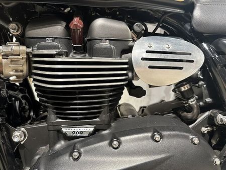 トライアンフ STREET TWIN ストリートツイン 2022年モデル ゴールドラインリミテッド 2WINツインショック 40
