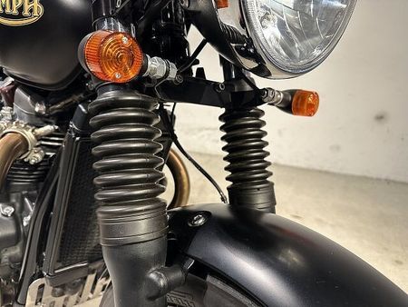 トライアンフ STREET TWIN ストリートツイン 2022年モデル ゴールドラインリミテッド 2WINツインショック 10