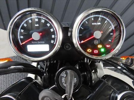 ロイヤルエンフィールド Continental GT 650 店頭現車なし・要取り寄せ車両となります。 23