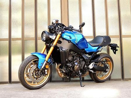 ヤマハ XSR900 デイトナスマートモニター装着車 2