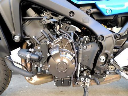 ヤマハ XSR900 デイトナスマートモニター装着車 26