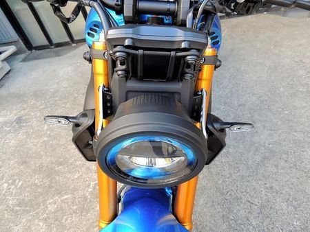 ヤマハ XSR900 デイトナスマートモニター装着車 33