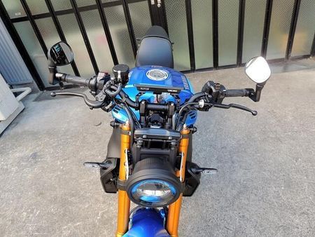 ヤマハ XSR900 デイトナスマートモニター装着車 35