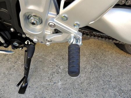 ヤマハ XSR900 フェンダーレス・アンダーカウル・シートカウル装着 32