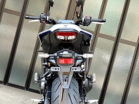 ヤマハ MT-09 3年長期保証制度&距離無制限ロードサービス1年間付 13