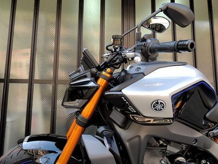 ヤマハ MT-09 3年長期保証制度&距離無制限ロードサービス1年間付 17