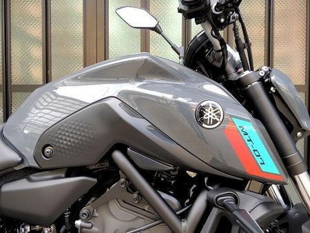 ヤマハ MT-07 ABS 3年長期保証制度&距離無制限ロードサービス1年間付 17