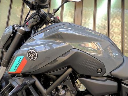 ヤマハ MT-07 ABS 3年長期保証制度&距離無制限ロードサービス1年間付 18