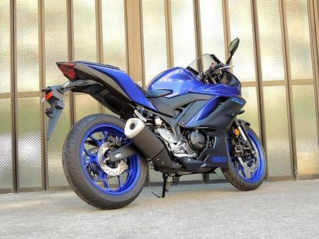 ヤマハ YZF-R3 在庫売り尽くしキャンペーン実施中! 5