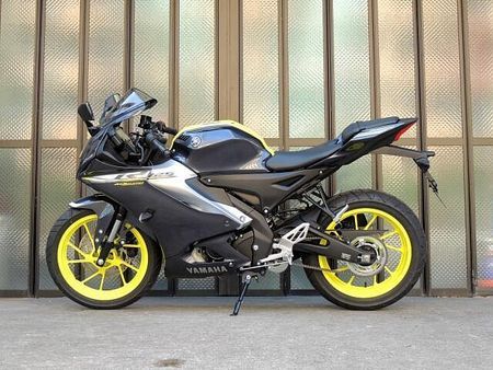 ヤマハ YZF-R125 ※倉庫保管車※ 4