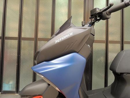 ヤマハ X FORCE LEDヘッドライト仕様 15