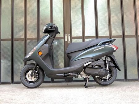 ヤマハ アクシス Z 2024年新色登場! 4